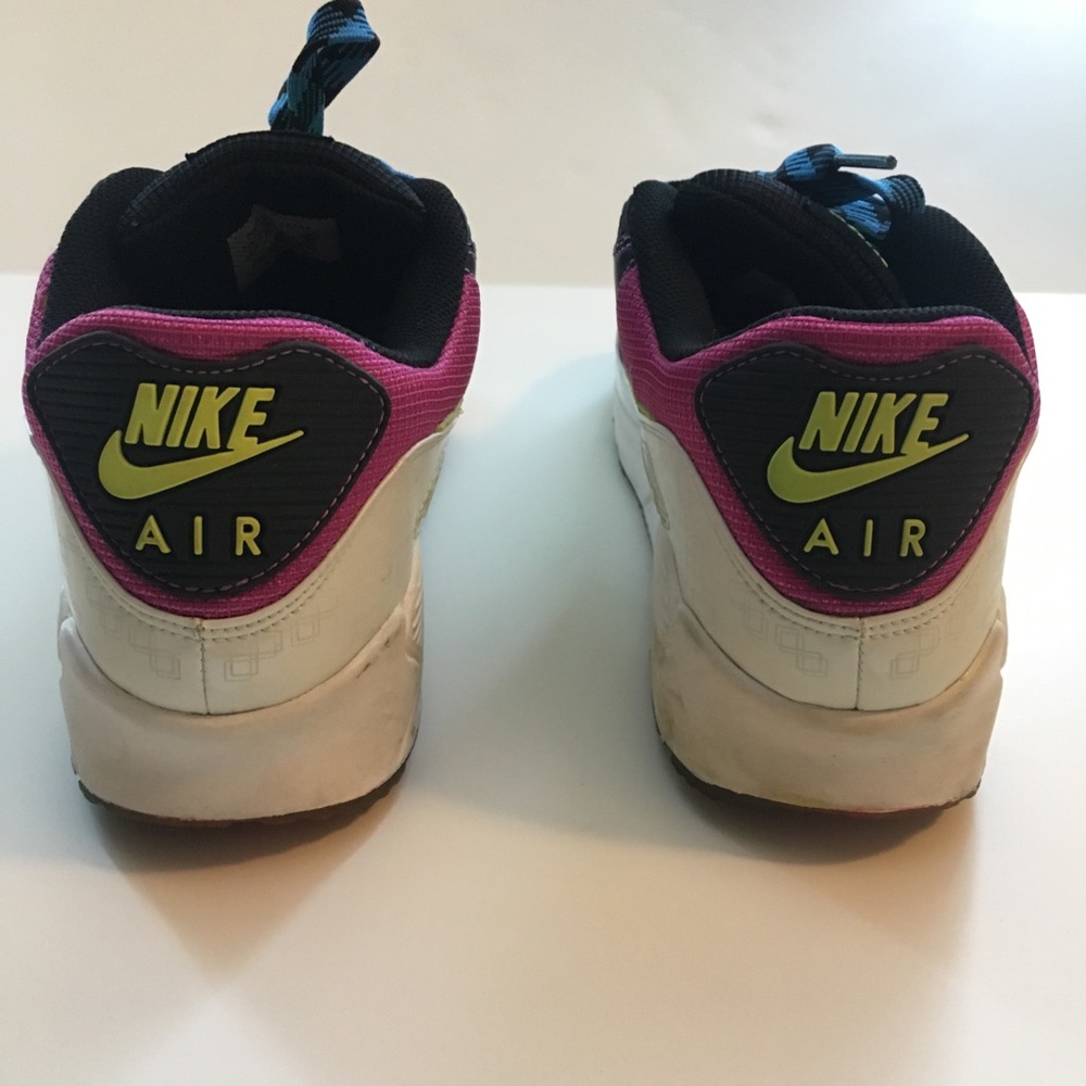 🔥 HOST PICK 🔥 Air Max 90 Premium “Carnival” - Picture 4 of 6
